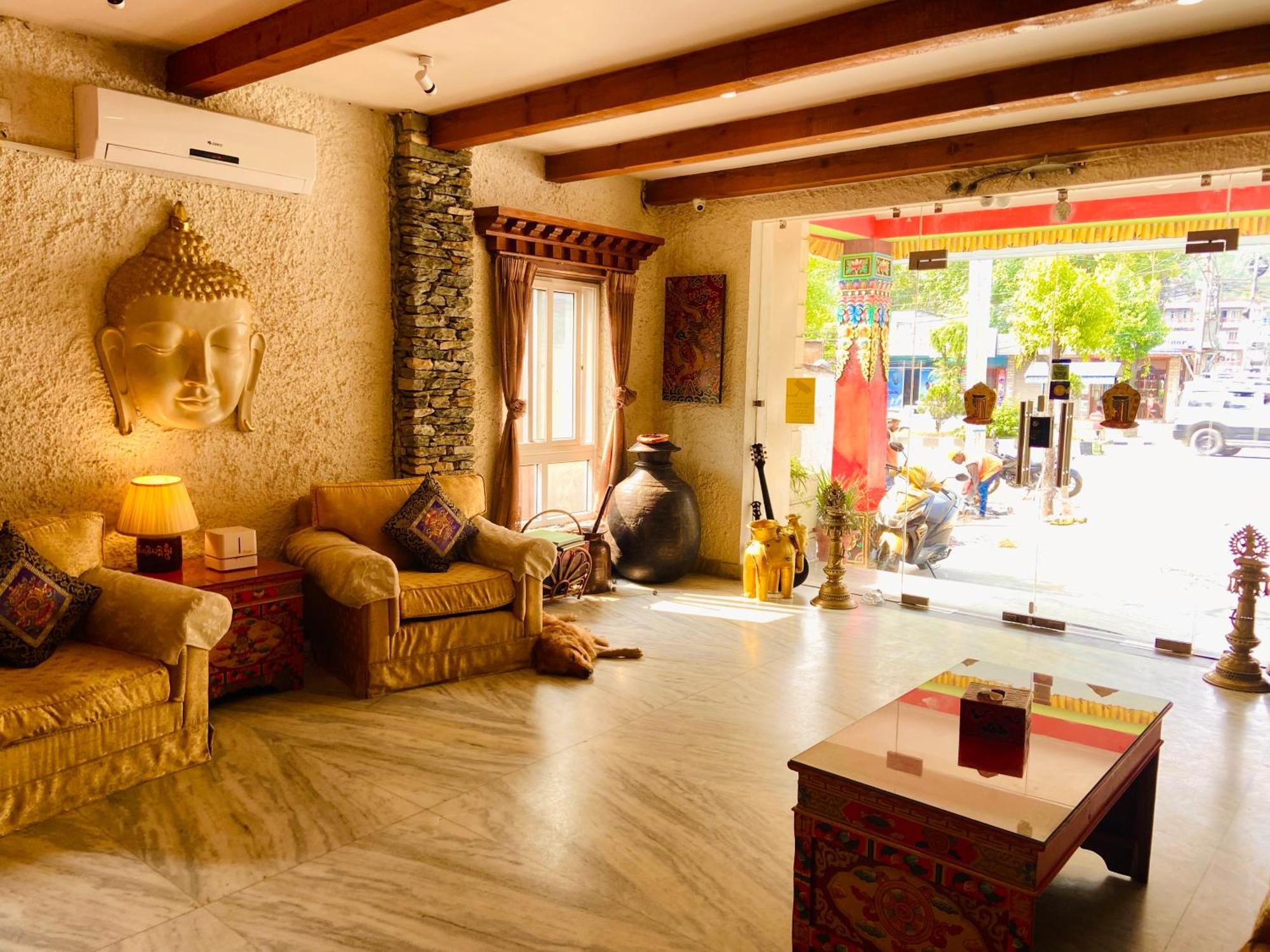Three Jewels Boutique Hotel 博卡拉 外观 照片