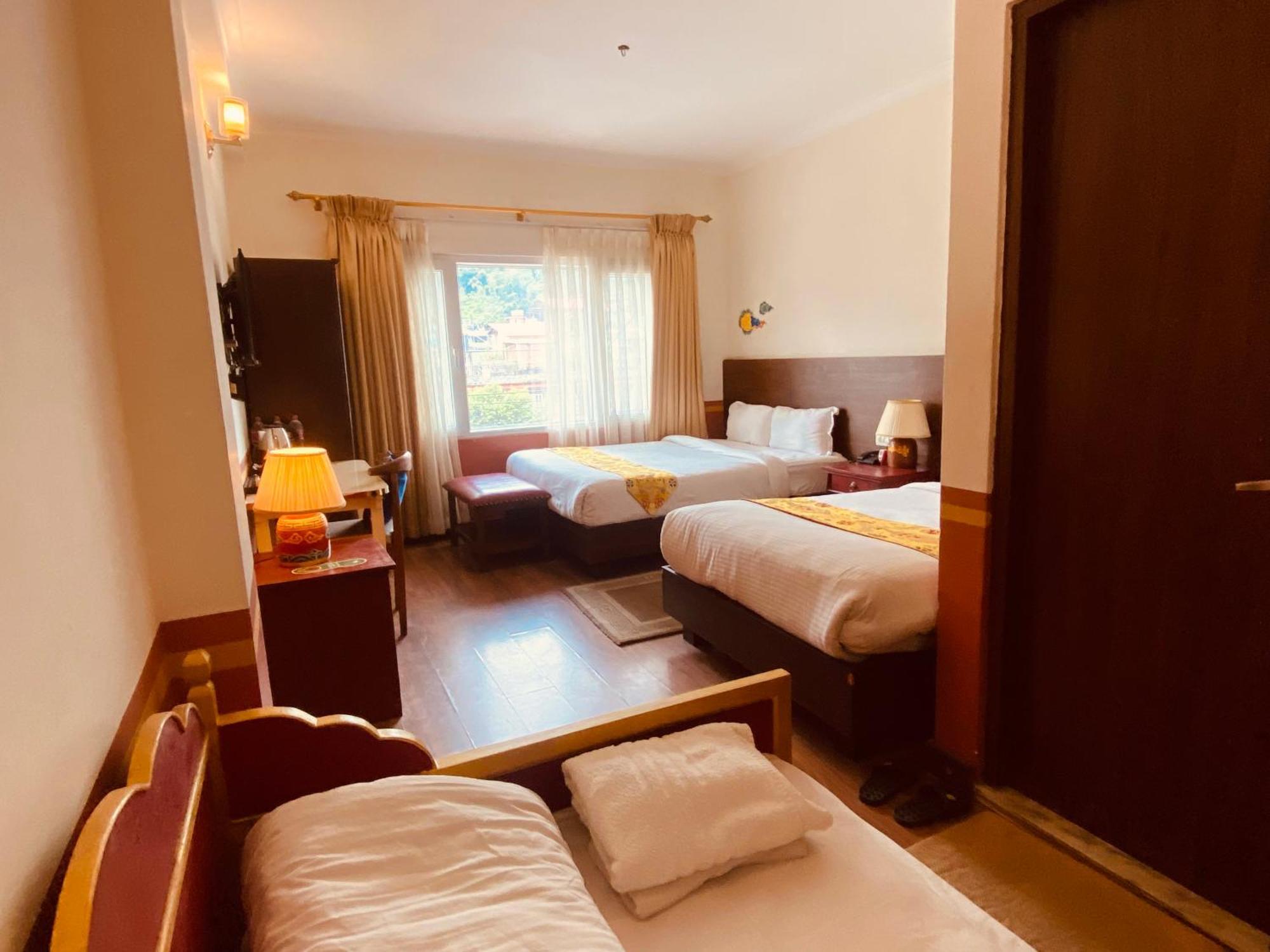 Three Jewels Boutique Hotel 博卡拉 外观 照片