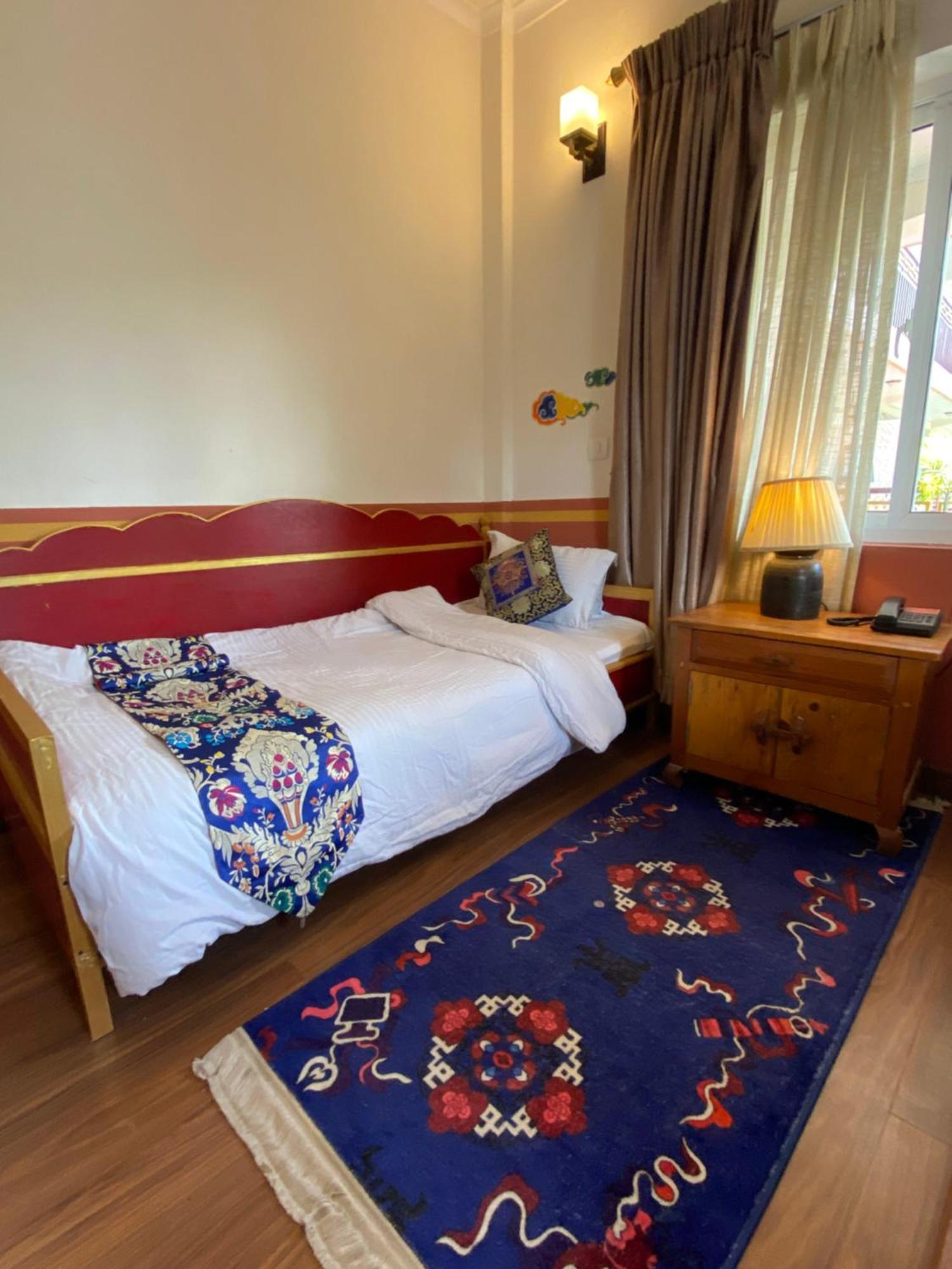 Three Jewels Boutique Hotel 博卡拉 外观 照片