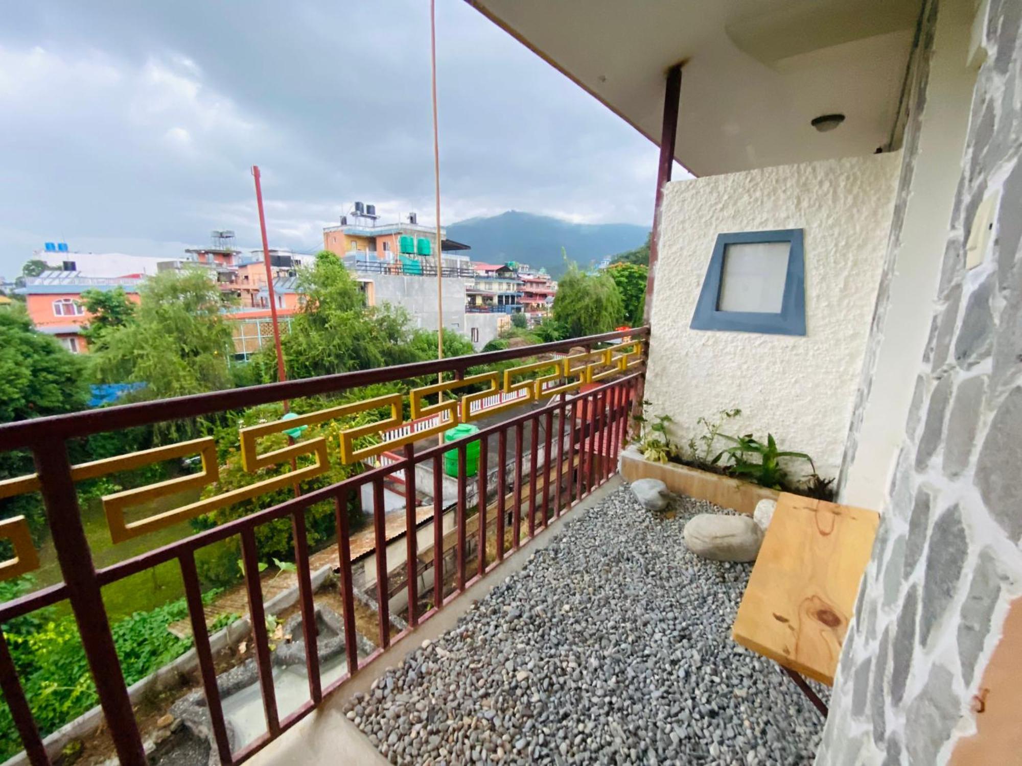Three Jewels Boutique Hotel 博卡拉 外观 照片