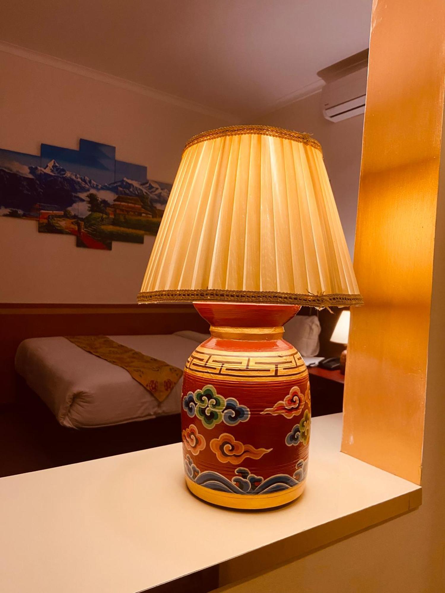 Three Jewels Boutique Hotel 博卡拉 外观 照片