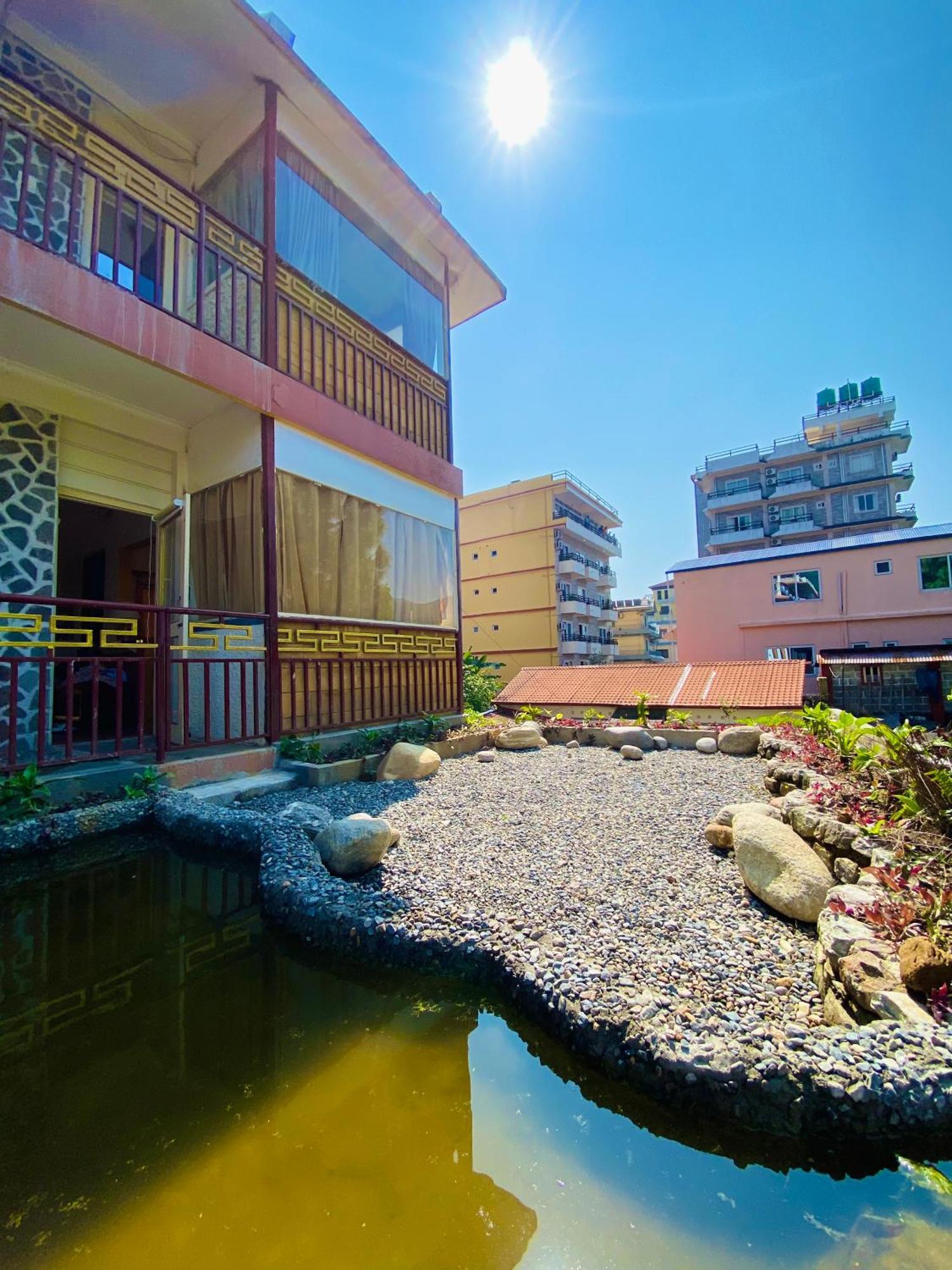 Three Jewels Boutique Hotel 博卡拉 外观 照片