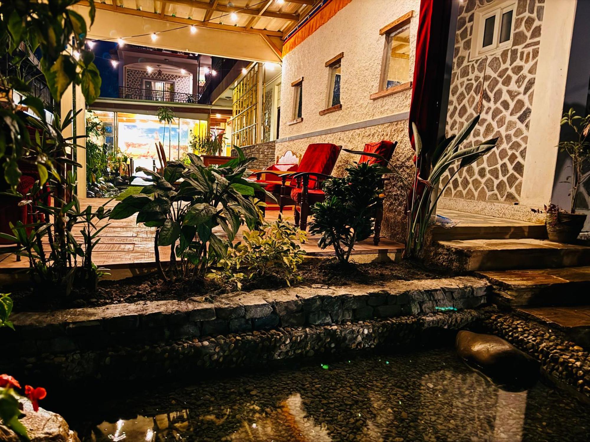 Three Jewels Boutique Hotel 博卡拉 外观 照片
