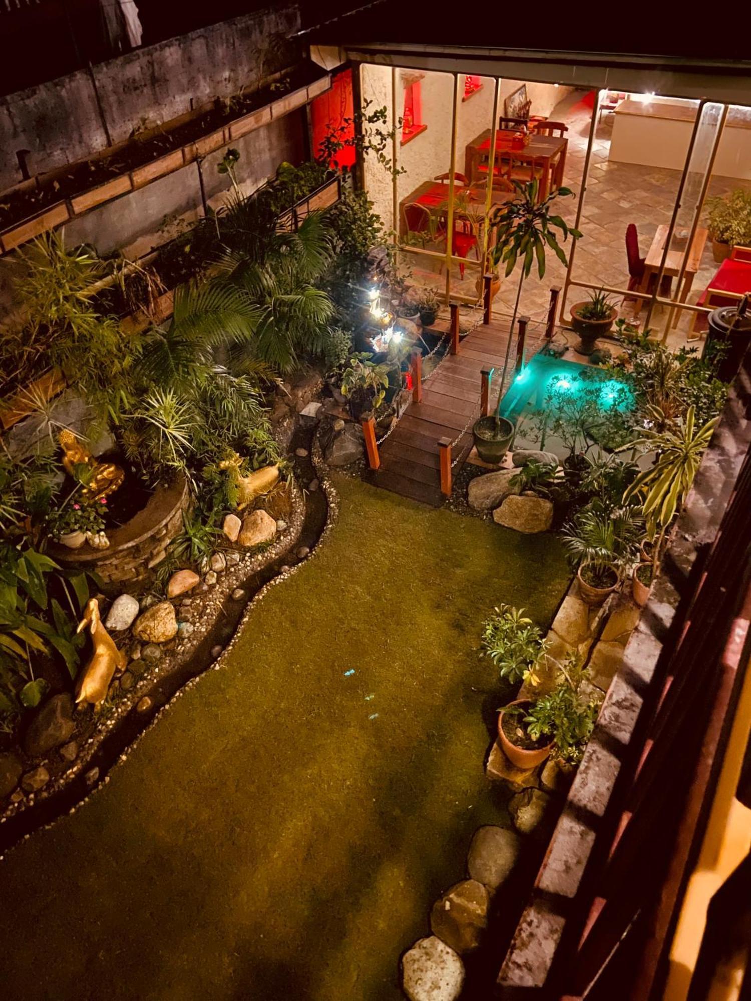 Three Jewels Boutique Hotel 博卡拉 外观 照片